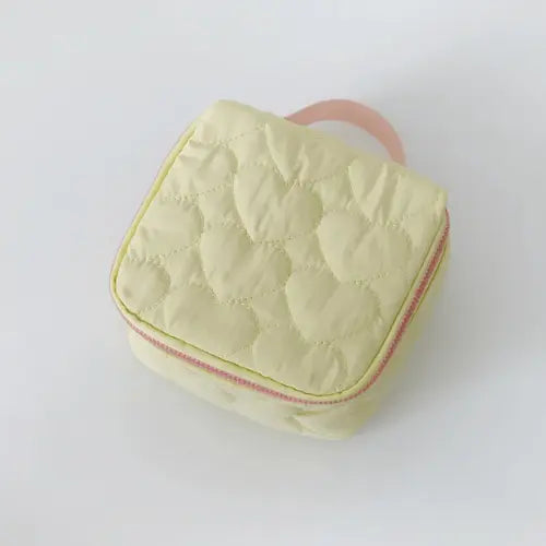 Trousse de toilette bébé matelassée – Compacte & pratique