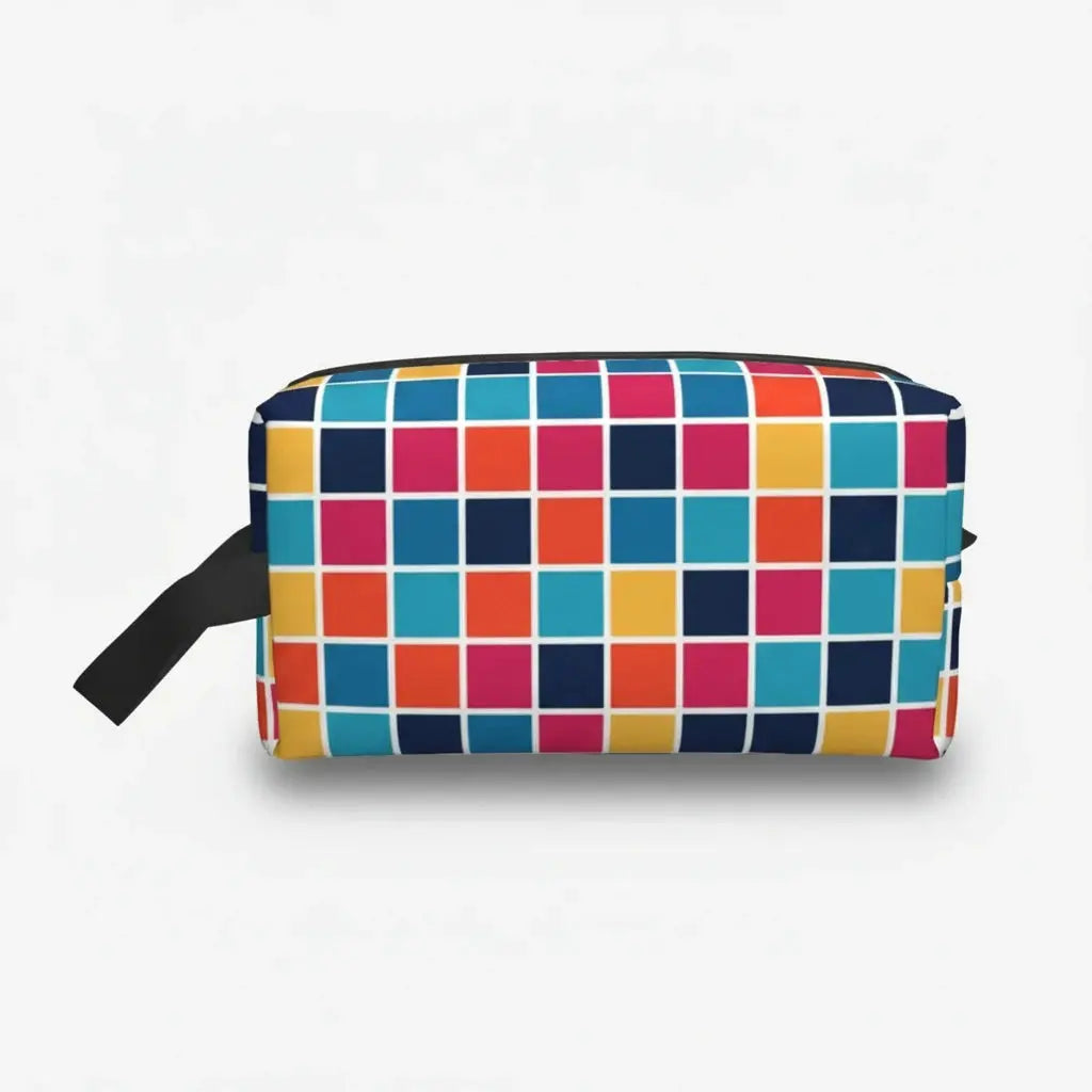 Trousse de toilette femme motifs géométriques