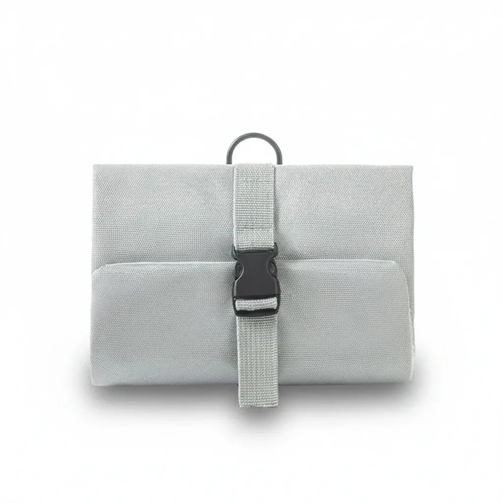 Trousse de toilette pliable à suspendre