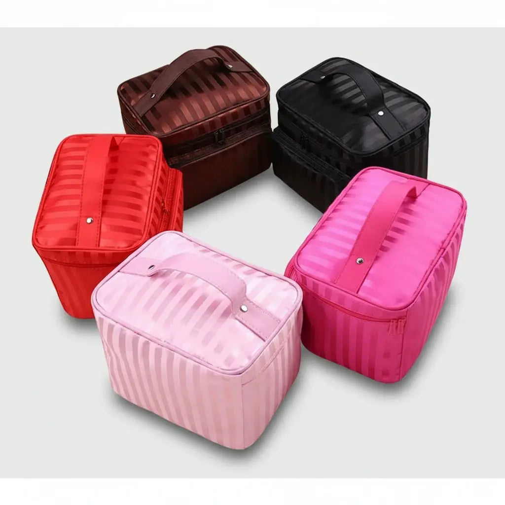 Trousse toilette femme rayée étanche – organisateur chic